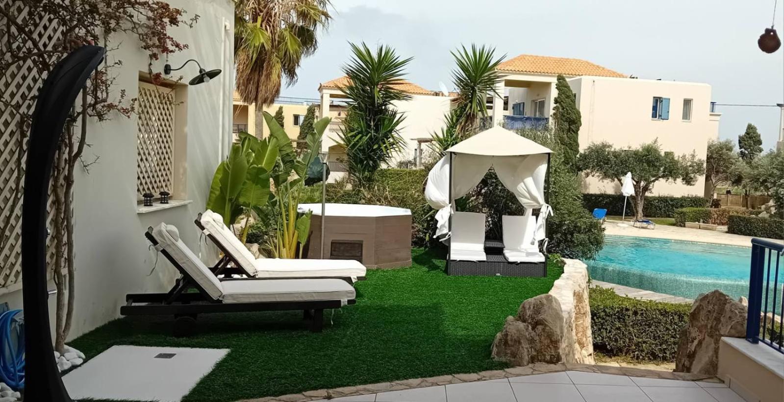 Villa Rodo Pirgos Psilonerou Habitación foto